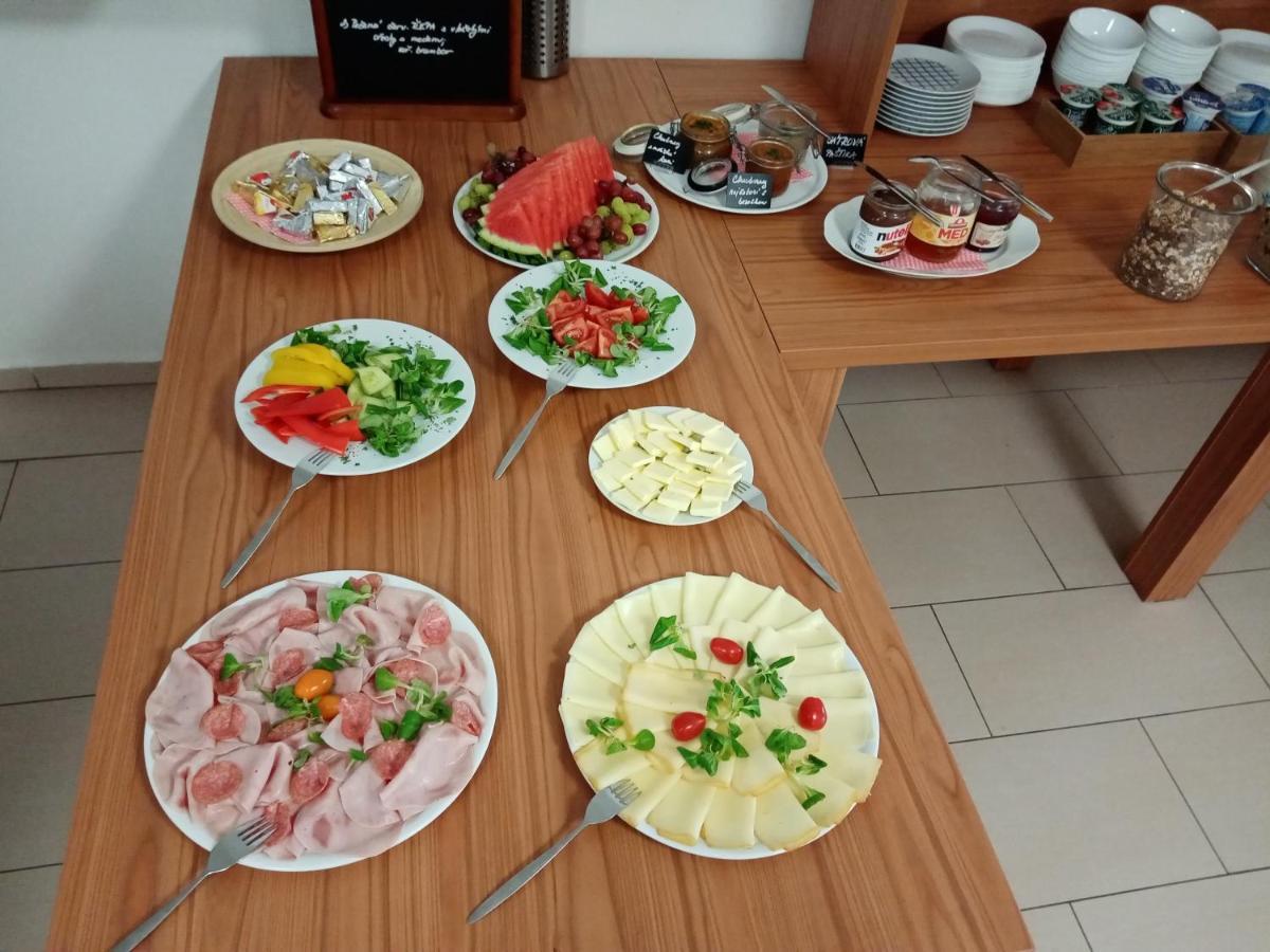 Ranc Esadera Otel Zatavi Dış mekan fotoğraf
